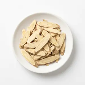 Akar Astragalus kering